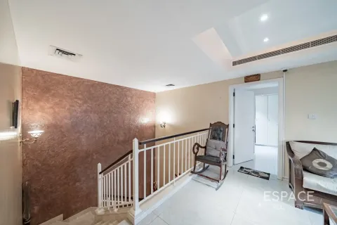 Vilă de vânzare în The Lakes, Dubai, EAU 3 dormitoare, 270 mp.  №737995 - poză 9