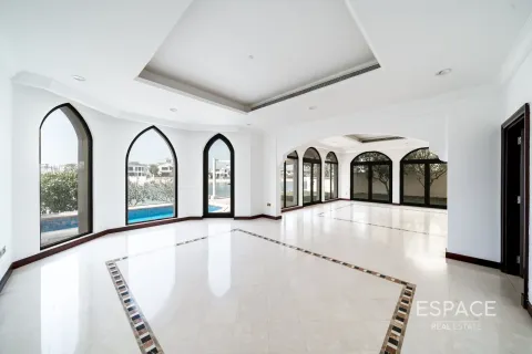 Villa in vendita a Palm Jumeirah, Dubai, EAU 4 camere da letto, 465 mq. № 737994 - foto 3