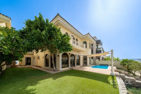 Palm Jumeirah, Dubai, संयुक्त अरब अमीरात में विला, 4 बेडरूम, 465 वर्ग मीटर, संख्या 737994