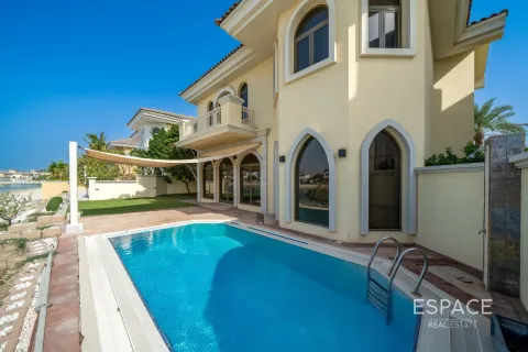 Villa in vendita a Palm Jumeirah, Dubai, EAU 4 camere da letto, 465 mq. № 737994 - foto 17