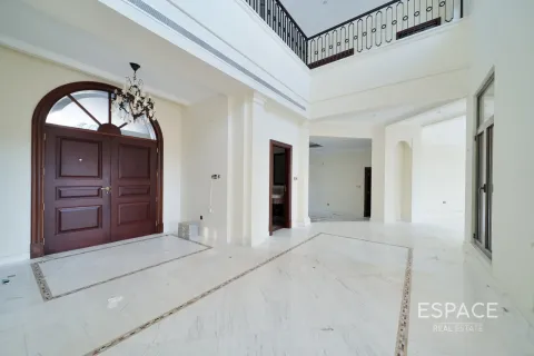 Vila di Palm Jumeirah, Dubai, UAE 6 bilik tidur, 650 meter persegi № 738012 - foto 14