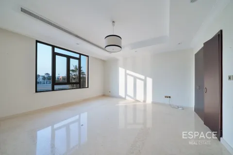 Vila di Palm Jumeirah, Dubai, UAE 6 bilik tidur, 650 meter persegi № 738012 - foto 5