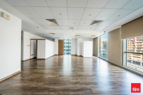 Biuro na sprzedaż w Business Bay, Dubai, ZEA 213.4 mkw., nr 660275 - zdjęcie 4
