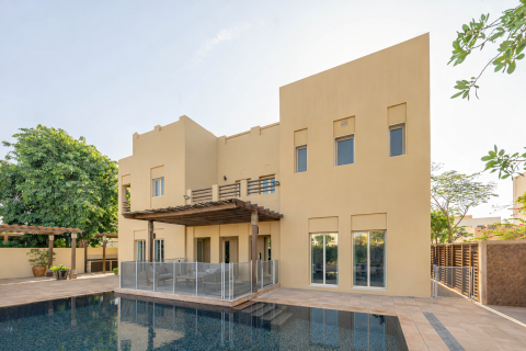 Villa i Meadows, Dubai, Emiratene 6 soverom, 815.32 kvm nr. 750785