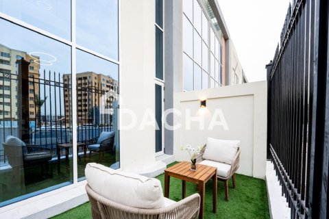 Řadový dům v Dubai Investment Park, SAE 4 ložnice, 245 m² Č.: 706588 - fotografie 14