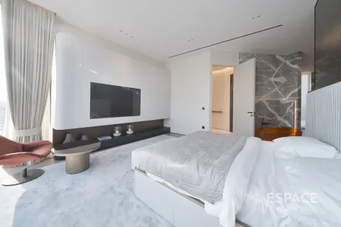 Villa en venta en Palm Jumeirah, Dubai, EAU 5 dormitorios, 627 m2 № 738031 - foto 7