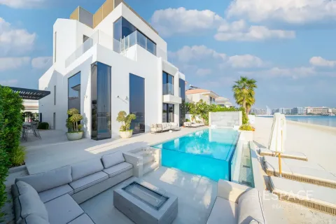 Villa en venta en Palm Jumeirah, Dubai, EAU 5 dormitorios, 627 m2 № 738031 - foto 11