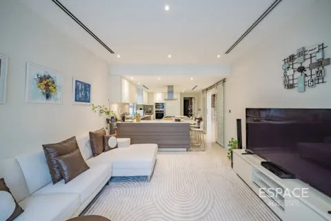 Villa sa Jumeirah Village Triangle, Dubai, UAE 5 silid-tulugan, 448 sq.m. № 738032 - larawan 8