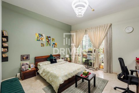 Lägenhet till försäljning i Dubai Marina, Dubai, UAE 3 sovrum, 251.12 kvm Nr. 767727 - fotografi 11