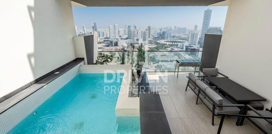 Jumeirah Village Circle、Dubai、UAEにあるマンション 2ベッドルーム、177.91 m2 No761514