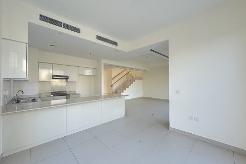 Dubai Hills Estate、Dubai、UAE にあるタウンハウスの賃貸物件 5ベッドルーム、254.09 m2、No750880 - 写真 3