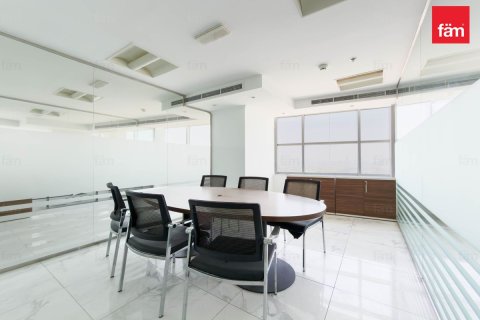 Ured u gradu Dubai, UAE 157.4 m2 Br. 719630 - Slika 8