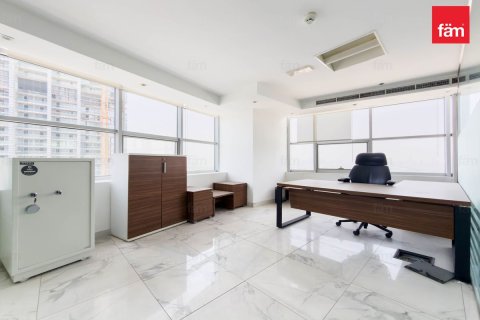 Ured u gradu Dubai, UAE 157.4 m2 Br. 719630 - Slika 11