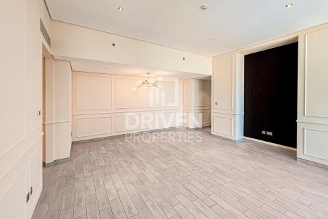 Huoneisto Business Bay, Dubai, Arabiemiraatit 2 makuuhuonetta, 140.75 m2 № 765078 - kuva 4