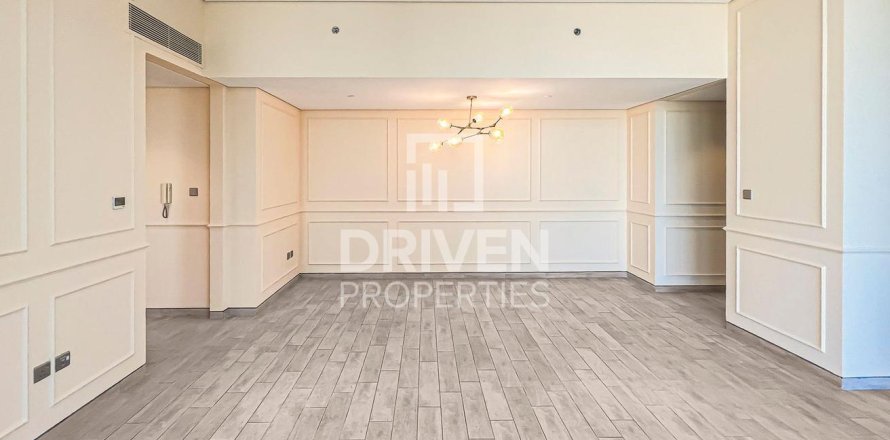 Huoneisto Business Bay, Dubai, Arabiemiraatit 2 makuuhuonetta, 140.75 m2 № 765078