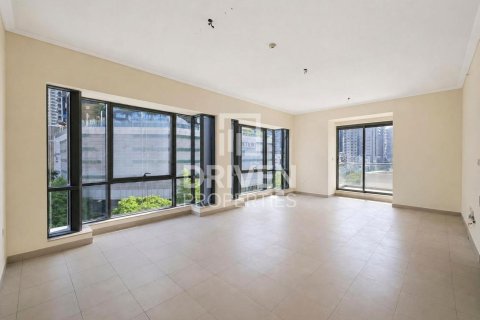 דירה ב Downtown Dubai (Downtown Burj Dubai), Dubai, איחוד האמירויות 2 חדרי שינה, 138.52 מ