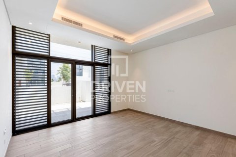 Vila u Mohammed Bin Rashid City, Dubai, UAE 6 spavaćih soba, 900.04 m2 Br. 768238 - fotografija 7