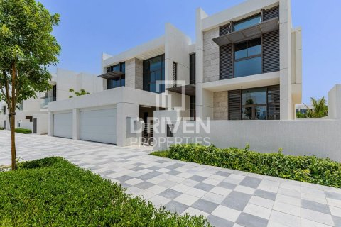 Vila v Mohammed Bin Rashid City, Dubai, SAE 6 spální, 900.04 m2 č. 768238