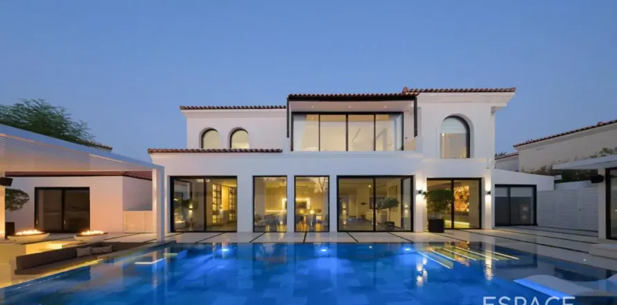 Villa i Green Community, Dubai, UAE 5 soveværelser, 706 kvm № 737792