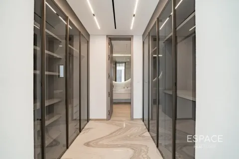 فيلا للبيع في نخلة جميرا، دبي، الإمارات العربية المتحدة 5 غرفة نوم ، 658 متر مربع ، رقم 737791 - صورة 8