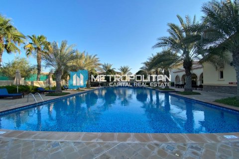 Adosado en venta en Saadiyat Island, Abu Dhabi, EAU 3 dormitorios, 380.6 m2 № 697482 - foto 24
