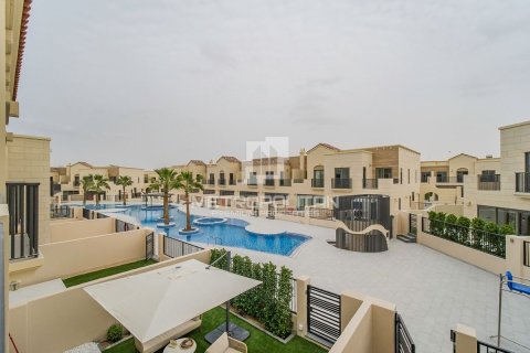 Stadthaus in Jumeirah Golf Estates, Dubai, VAE: 3 Schlafzimmer, 154 m2 Nr. 665539