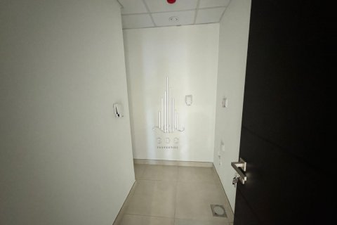 Apartament në Al Raha Beach, Abu Dhabi, Emiratet e Bashkuara Arabe 3 dhoma gjumi, 210.9 m2. № 518188 - Foto 20