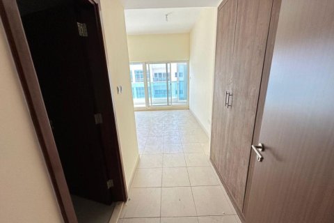 Apartment til salg i Al Sawan, Ajman, UAE 2 soveværelser, 155 kvm № 681658 - foto 9