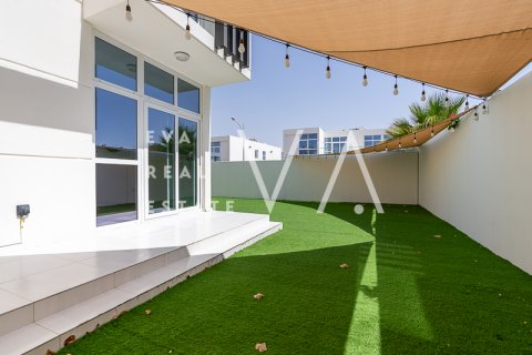 Māja DAMAC Hills (Akoya by DAMAC), Dubaijā, AAE 3 istabas, 273.03 m2 Nr. 637586 - attēls 24