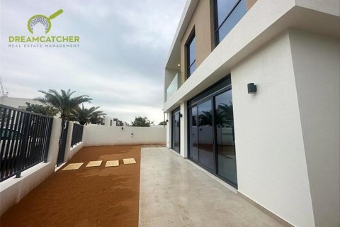 Vilë në Mina Al Arab, Ras Al Khaimah, Emiratet e Bashkuara Arabe 4 dhoma gjumi, 354.8 m2. № 512522 - Foto 23
