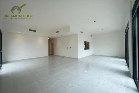 Vilë në Mina Al Arab, Ras Al Khaimah, Emiratet e Bashkuara Arabe 4 dhoma gjumi, 354.8 m2. № 512522 - Foto 3