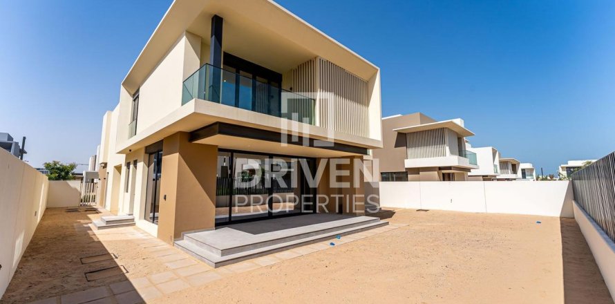 Vila v Jebel Ali, Dubai, SAE 5 ložnice, 629.98 m² Č.: 744995