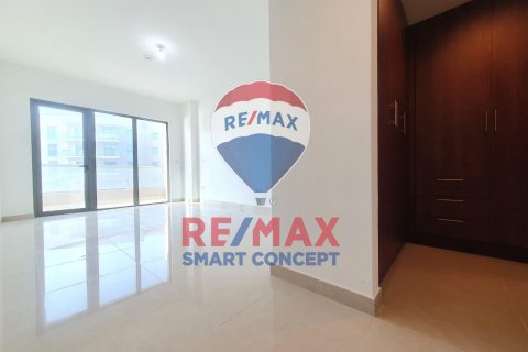 Apartment til salg i Al Raha Beach, Abu Dhabi, UAE 2 soveværelser, 133.4 kvm № 516417 - foto 4