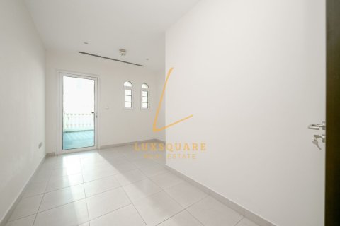 Vila u Dubai, UAE 1 spavaća soba, 180 m2 Br. 766380 - fotografija 12