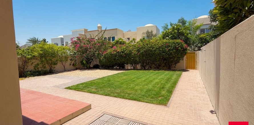 טאונהאוס ב Dubai, איחוד האמירויות 3 חדרי שינה, 375.7 מ"ר מספר 732859