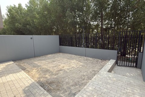 Villa para arrendamento em Mudon, Dubai, EAU 3 quartos, 177 m2 № 738705 - foto 10