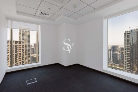 Business Bay、Dubai、UAE にあるオフィスの賃貸物件 156 m2、No713186 - 写真 13