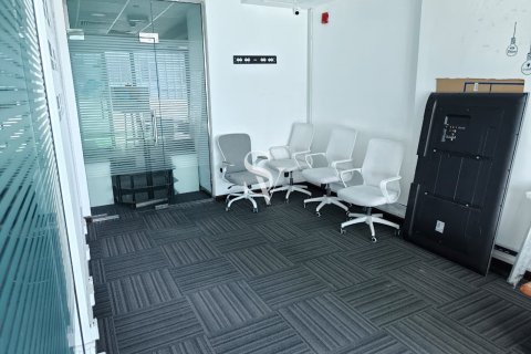 Business Bay, Dubai, UAE의 임대용 사무실 108제곱미터 번호 713188 - 사진 13