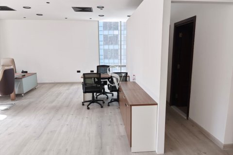 Business Bay, Dubai, UAE의 임대용 사무실 108제곱미터 번호 713189 - 사진 5