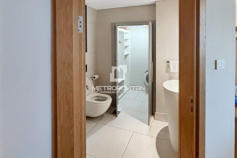 Lägenhet till försäljning i Business Bay, Dubai, UAE 1 sovrum, 100 kvm Nr. 664292 - fotografi 14
