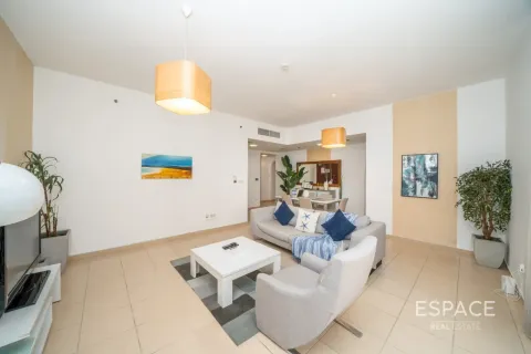 Apartman u Jumeirah Beach Residence, Dubai, UAE 2 spavaćih soba, 118 m2 Br. 738248 - fotografija 3