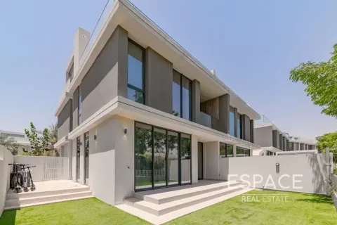 Βίλα σε Dubai Hills Estate, Dubai, ΗΑΕ 3 υπνοδωμάτια, 273 τ.μ. Αρ. 738263