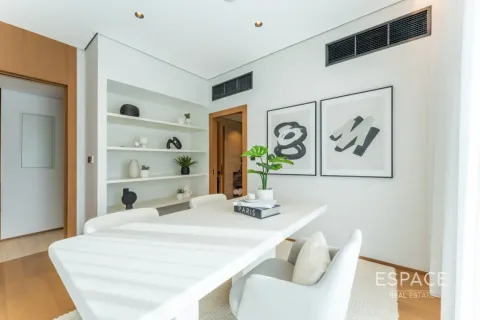 Vila u Meadows, Dubai, UAE 5 spavaćih soba, 375 m2 Br. 738265 - fotografija 14