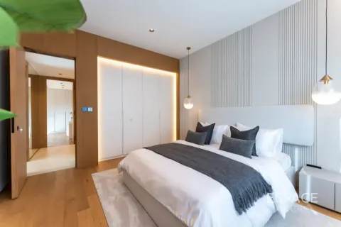 Vila u Meadows, Dubai, UAE 5 spavaćih soba, 375 m2 Br. 738265 - fotografija 11