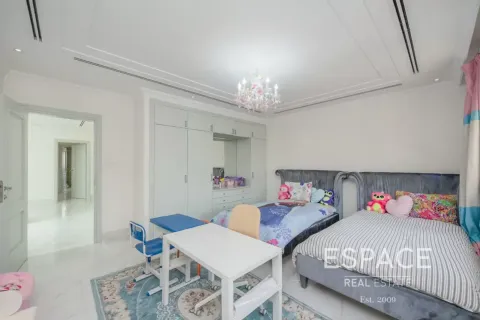 Villa zur Miete in Meadows, Dubai, VAE 5 Schlafzimmer, 489 m2 Nr. 738262 - Foto 10