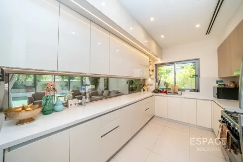 Dubai Hills Estate, Dubai, संयुक्त अरब अमीरात में विला, 4 बेडरूम, 358 वर्ग मीटर, संख्या 738264 - फ़ोटो 7
