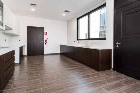 Villa te huur in DAMAC Hills (Akoya by DAMAC), Dubai, VAE 5 slaapkamers, 640 vr.m., nr 728701 - foto 7