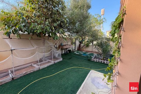Vila u Dubai, UAE 4 spavaćih soba, 280 m2 Br. 720988 - fotografija 14
