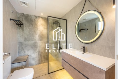 Müüa villa asukohaga Meadows, Dubai, AÜE: 4 magamistoaga, 1221 m² Nr 754661 - pilt 19