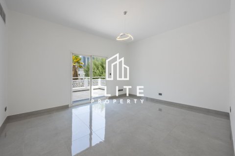 Müüa villa asukohaga Meadows, Dubai, AÜE: 4 magamistoaga, 1221 m² Nr 754661 - pilt 14